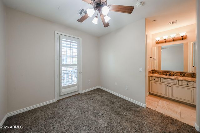 2434 E ROMA Avenue, Phoenix, AZ 85016