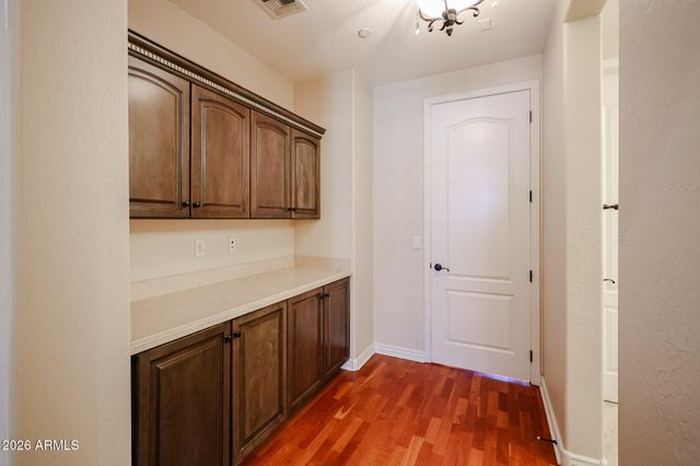 2434 E ROMA Avenue, Phoenix, AZ 85016