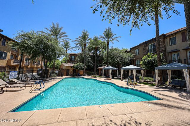 2434 E ROMA Avenue, Phoenix, AZ 85016