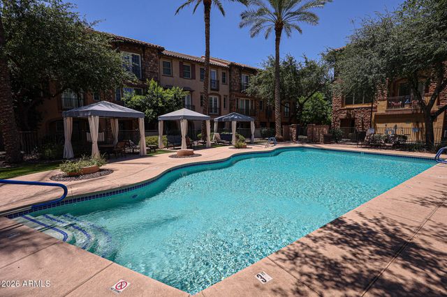 2434 E ROMA Avenue, Phoenix, AZ 85016