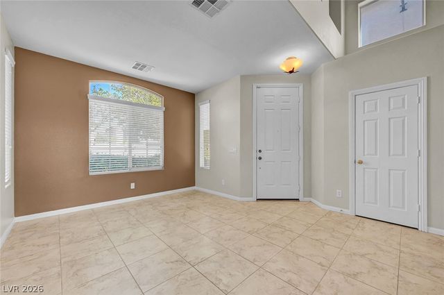 977 SPARKLING LIGHT Street, Henderson, NV 89052