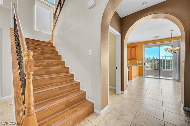 977 SPARKLING LIGHT Street, Henderson, NV 89052