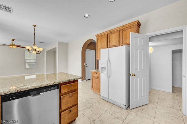 977 SPARKLING LIGHT Street, Henderson, NV 89052