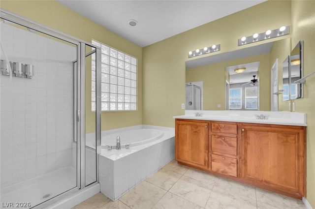 977 SPARKLING LIGHT Street, Henderson, NV 89052
