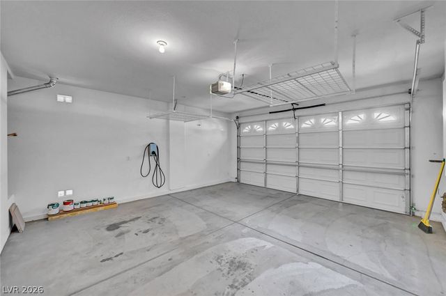 977 SPARKLING LIGHT Street, Henderson, NV 89052