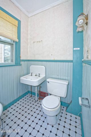 145 Pawling Avenue, Troy, NY 12180