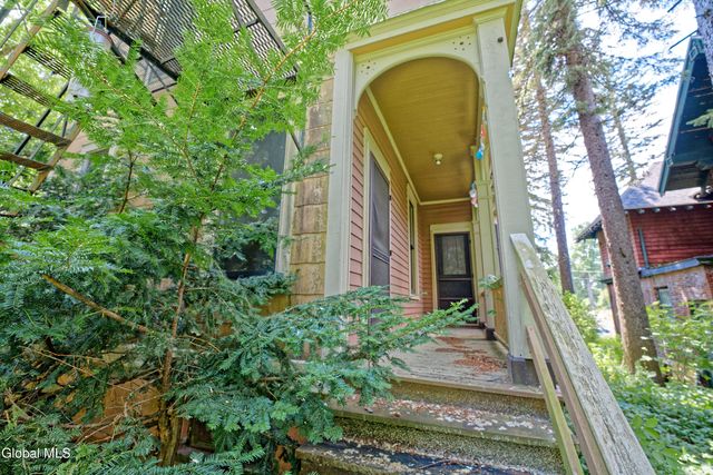 145 Pawling Avenue, Troy, NY 12180