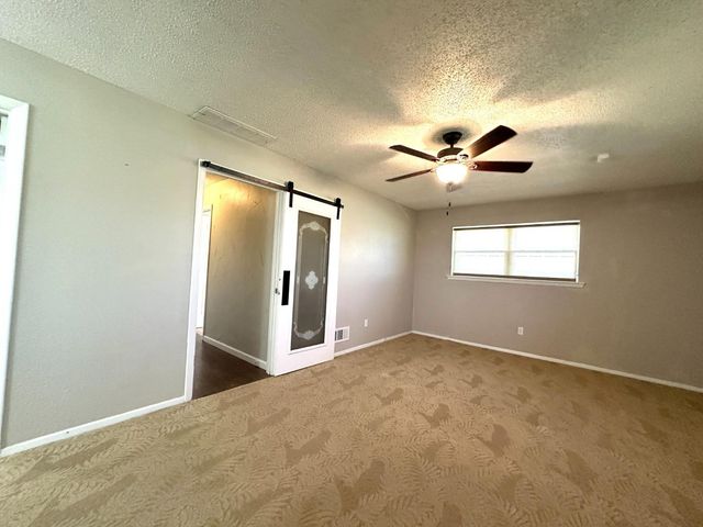 6911 Gary Avenue, A, Lubbock, TX 79413