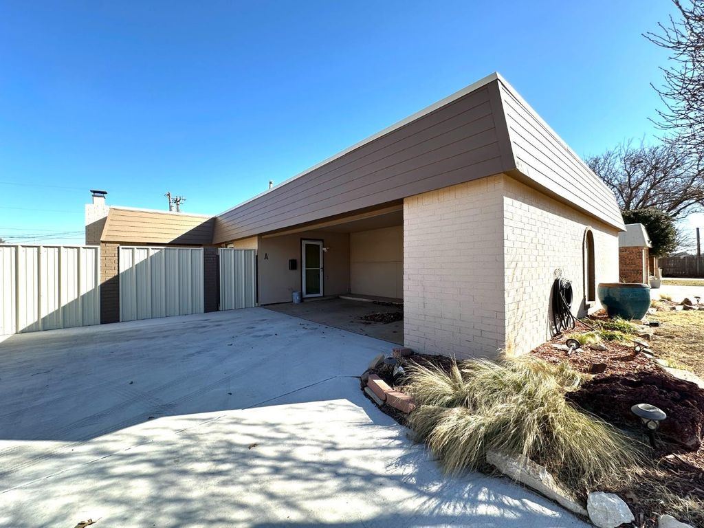 6911 Gary Avenue, A, Lubbock, TX 79413