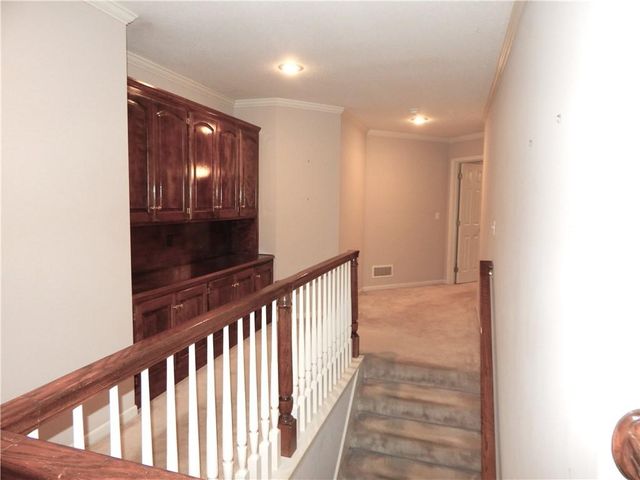 653 BUTTERNUT Court, Liberty, MO 64068