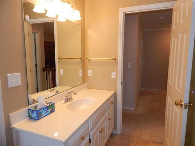 653 BUTTERNUT Court, Liberty, MO 64068