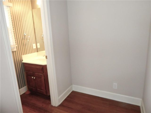 653 BUTTERNUT Court, Liberty, MO 64068