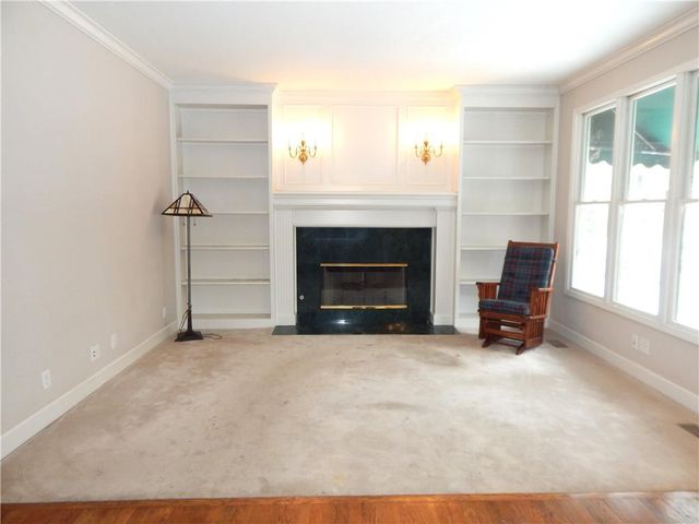 653 BUTTERNUT Court, Liberty, MO 64068