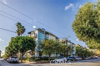 720 W 4th Street 104, Long Beach, CA 90802