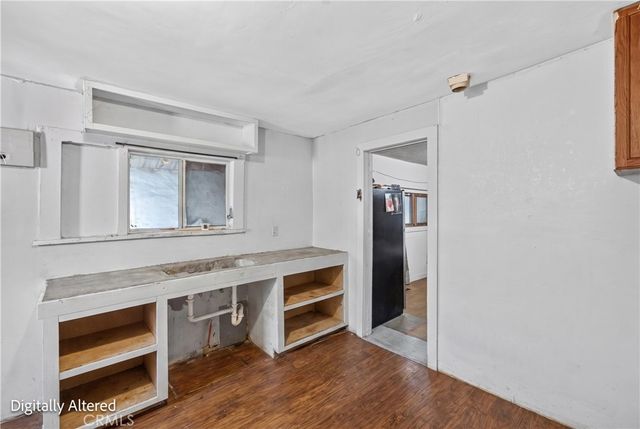 4123 Chevy Chase Drive, Los Angeles, CA 90039