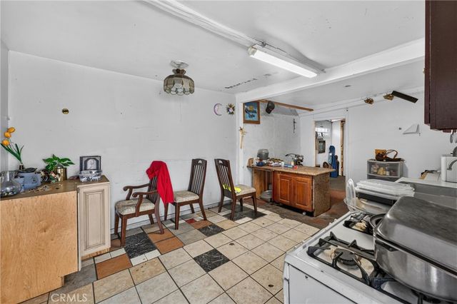 4123 Chevy Chase Drive, Los Angeles, CA 90039