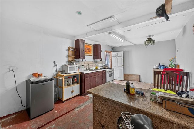 4123 Chevy Chase Drive, Los Angeles, CA 90039