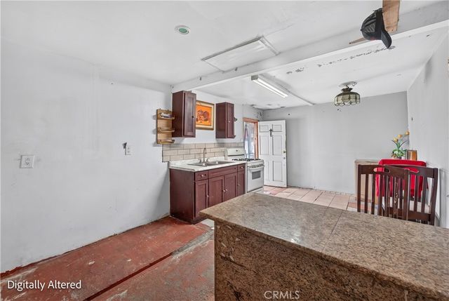 4123 Chevy Chase Drive, Los Angeles, CA 90039