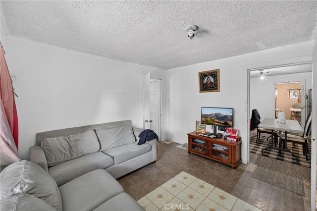 4123 Chevy Chase Drive, Los Angeles, CA 90039