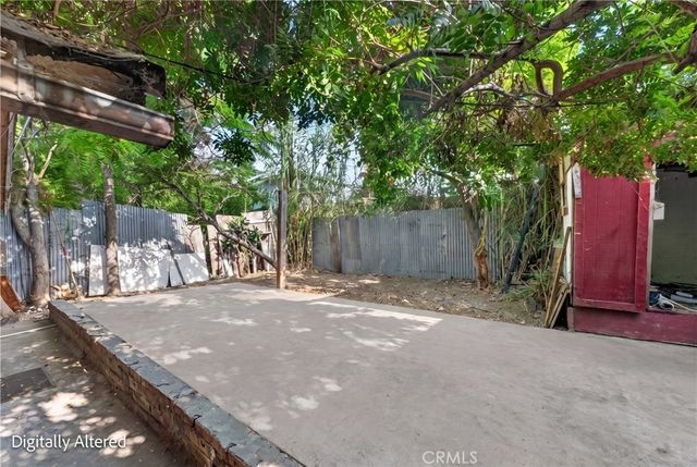 4123 Chevy Chase Drive, Los Angeles, CA 90039