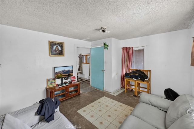 4123 Chevy Chase Drive, Los Angeles, CA 90039