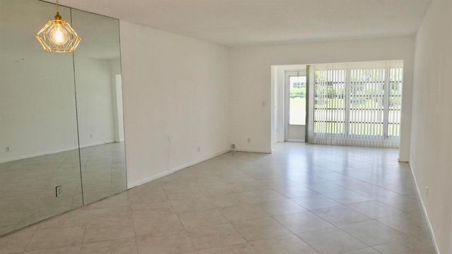 13638 Via Flora D, Delray Beach, FL 33484