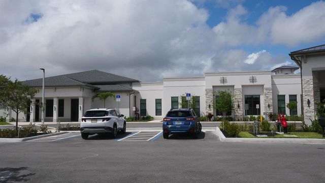 13638 Via Flora D, Delray Beach, FL 33484