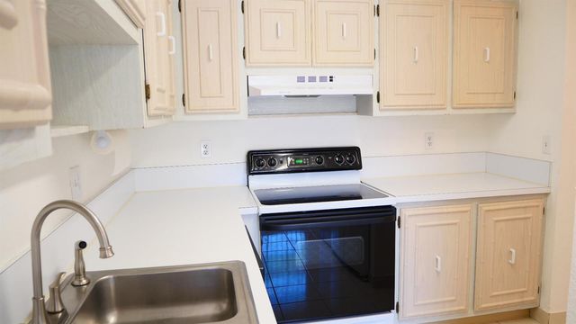 13638 Via Flora D, Delray Beach, FL 33484