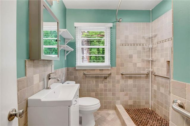 1404 Cobb Branch Drive, Decatur, GA 30032