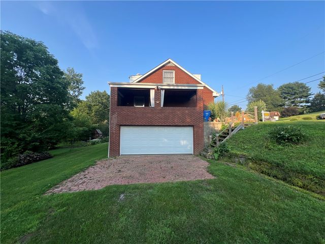 11911 North Street, Irwin, PA 15642