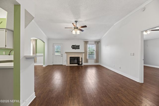 2927 WATERS VIEW Circle, Orange Park, FL 32073
