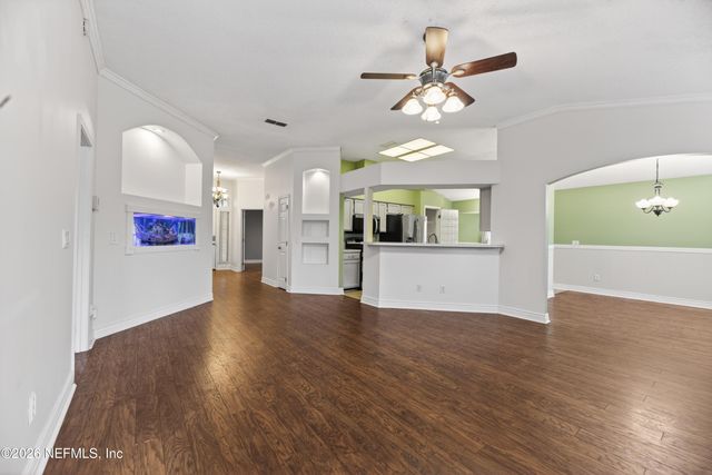 2927 WATERS VIEW Circle, Orange Park, FL 32073