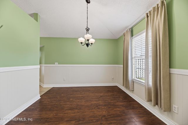 2927 WATERS VIEW Circle, Orange Park, FL 32073