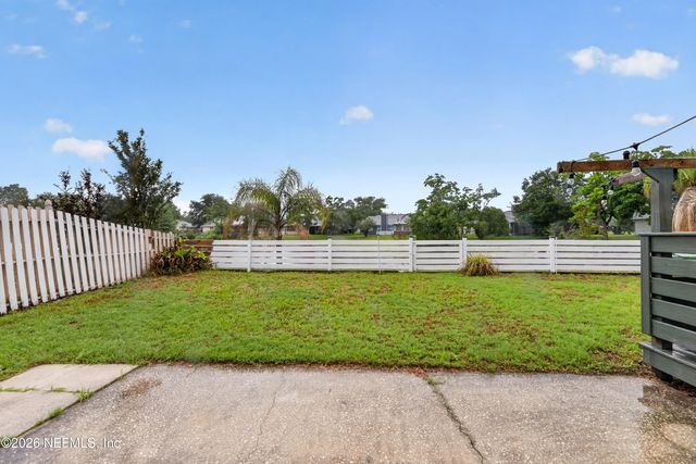 2927 WATERS VIEW Circle, Orange Park, FL 32073