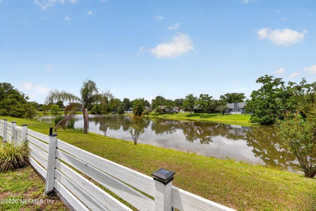 2927 WATERS VIEW Circle, Orange Park, FL 32073