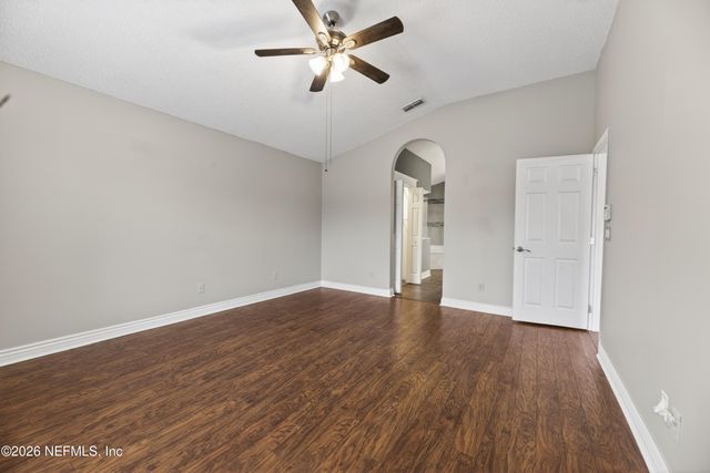 2927 WATERS VIEW Circle, Orange Park, FL 32073