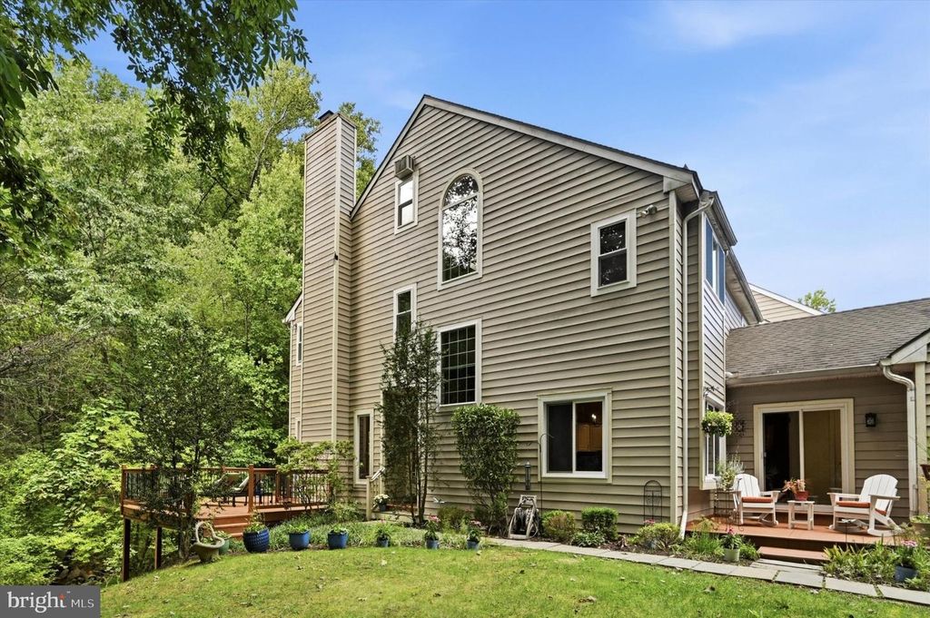 441 WOODED WAY, NEWTOWN SQUARE, PA 19073 — exterior