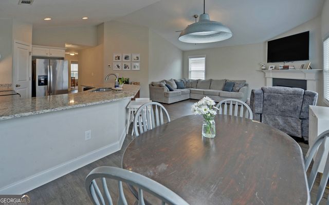 183 Crest View Drive, Carnesville, GA 30521