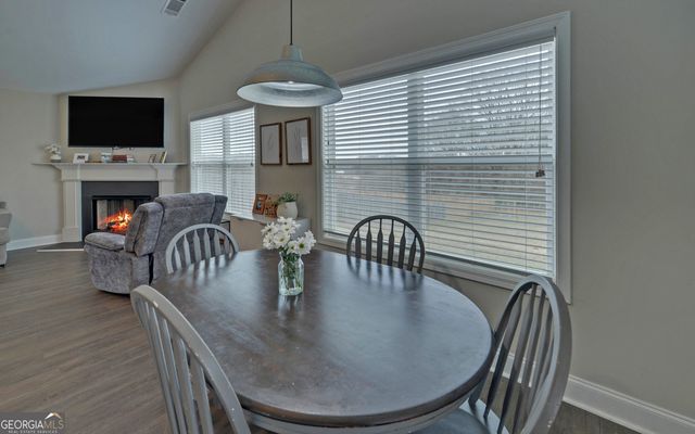 183 Crest View Drive, Carnesville, GA 30521