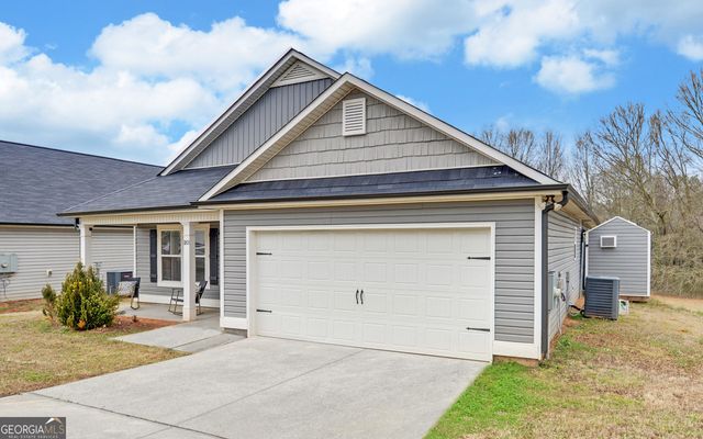 183 Crest View Drive, Carnesville, GA 30521