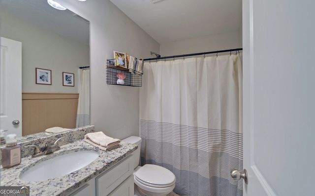 183 Crest View Drive, Carnesville, GA 30521