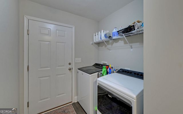 183 Crest View Drive, Carnesville, GA 30521