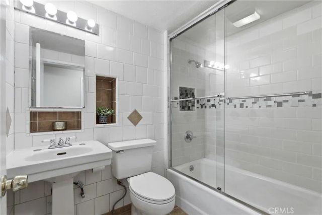 4780 Hub, Los Angeles, CA 90042