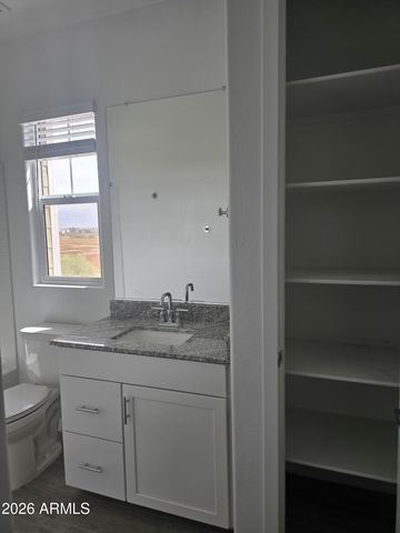 8149 E PETUNIA Avenue 1046, Mesa, AZ 85212