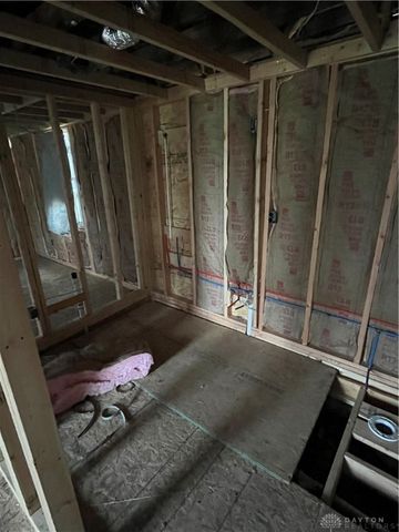 228 S Lansdowne Avenue, Dayton, OH 45417