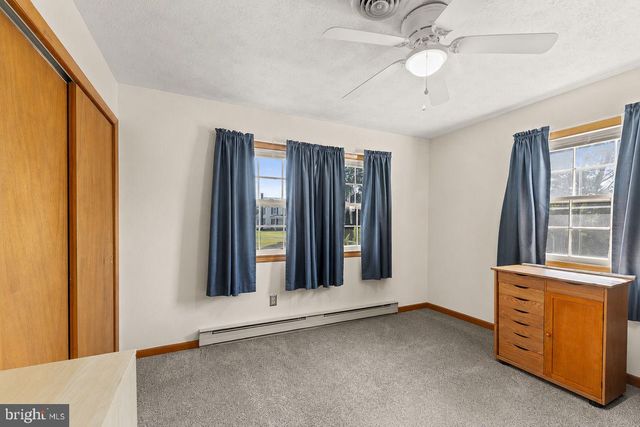 538 MILL RD, Woodstock, VA 22664