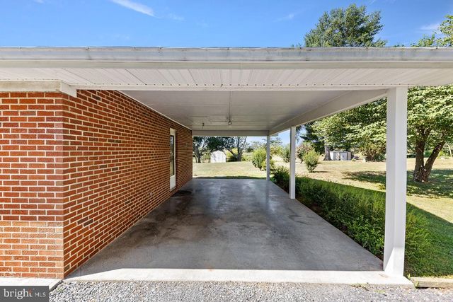 538 MILL RD, Woodstock, VA 22664