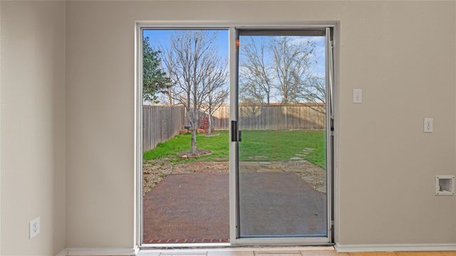 9204 Warren Drive, Mckinney, TX 75071