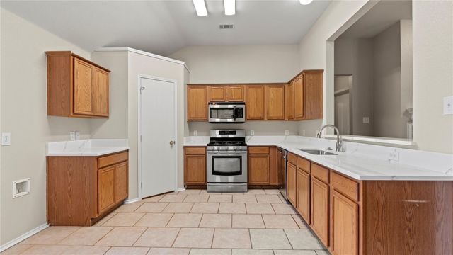9204 Warren Drive, Mckinney, TX 75071