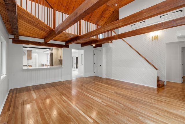 82 Maynard Road, Sudbury, MA 01776